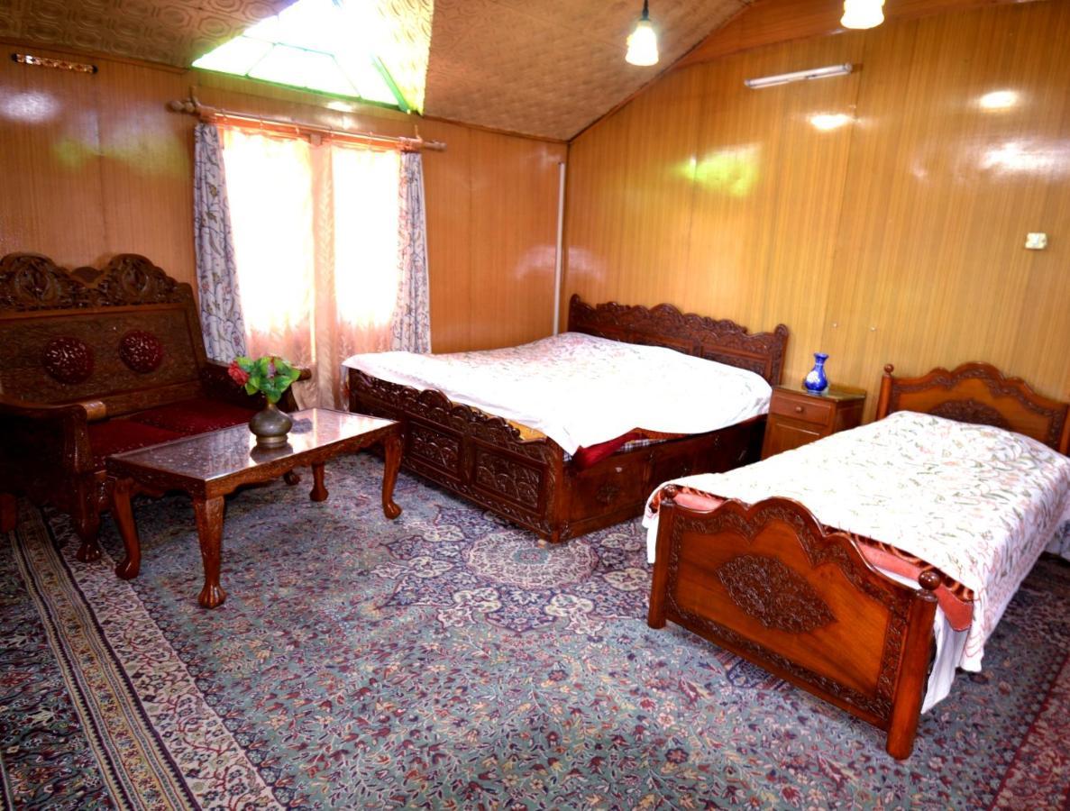 Heritage Shreen Houseboat Srīnagar المظهر الخارجي الصورة