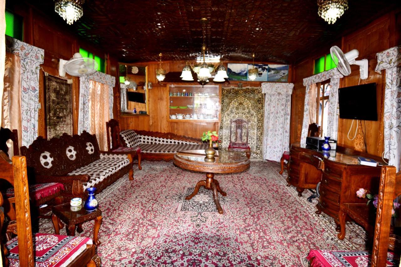 Heritage Shreen Houseboat Srīnagar المظهر الخارجي الصورة