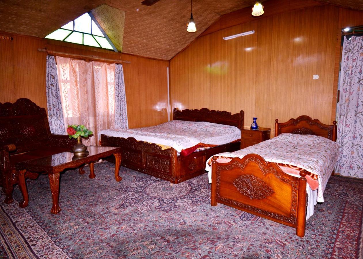 Heritage Shreen Houseboat Srīnagar المظهر الخارجي الصورة