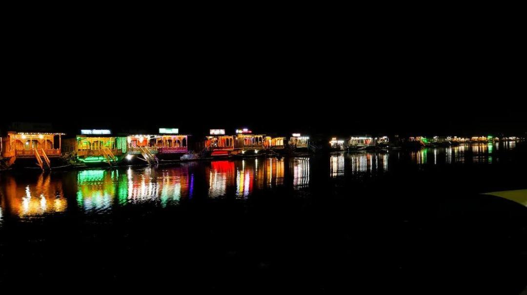 Heritage Shreen Houseboat Srīnagar المظهر الخارجي الصورة