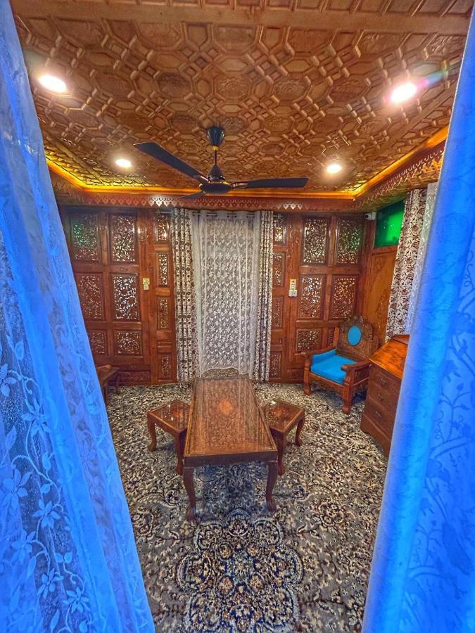 Heritage Shreen Houseboat Srīnagar المظهر الخارجي الصورة